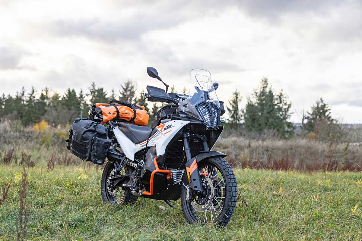KTM 790